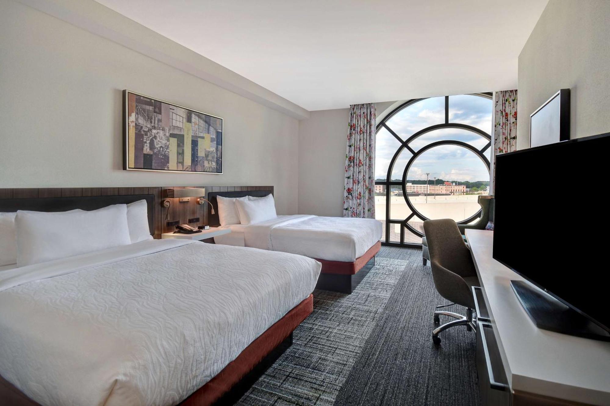 Hilton Garden Inn Kalamazoo Downtown Εξωτερικό φωτογραφία