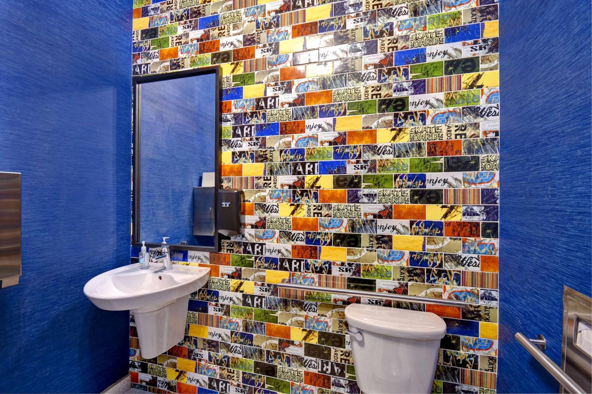 Hilton Garden Inn Kalamazoo Downtown Εξωτερικό φωτογραφία